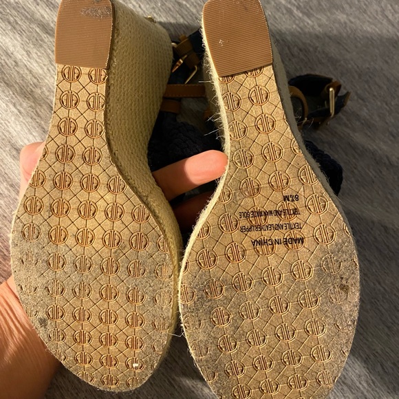 Lilly Pulitzer crocheted wrap heels wedges sandals navy 8.5 - Picture 5 of 6